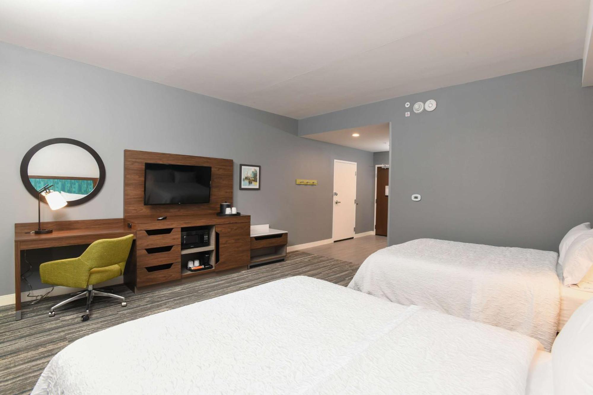 Hampton Inn & Suites Cincinnati Liberty Township Уест Честър Екстериор снимка