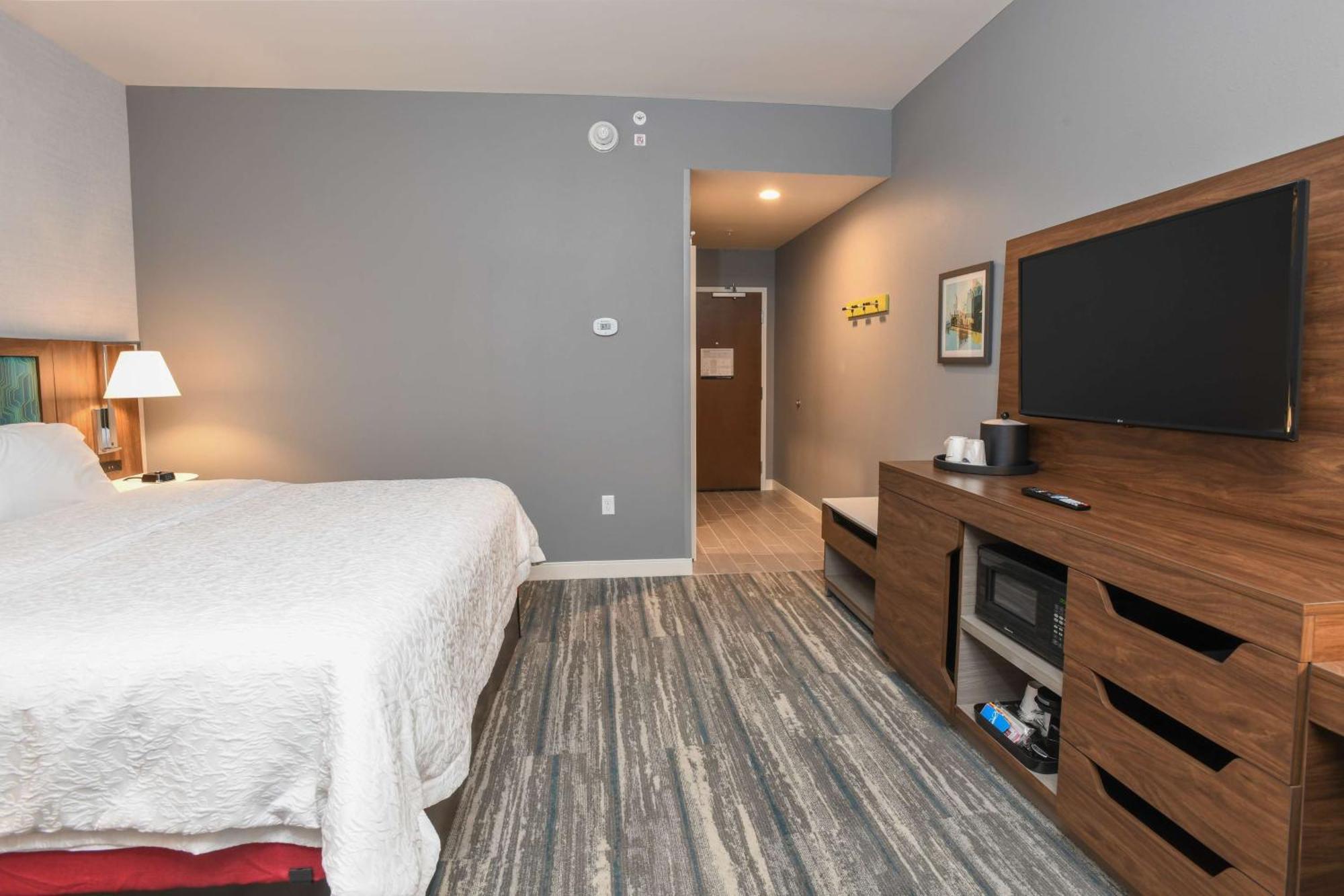 Hampton Inn & Suites Cincinnati Liberty Township Уест Честър Екстериор снимка