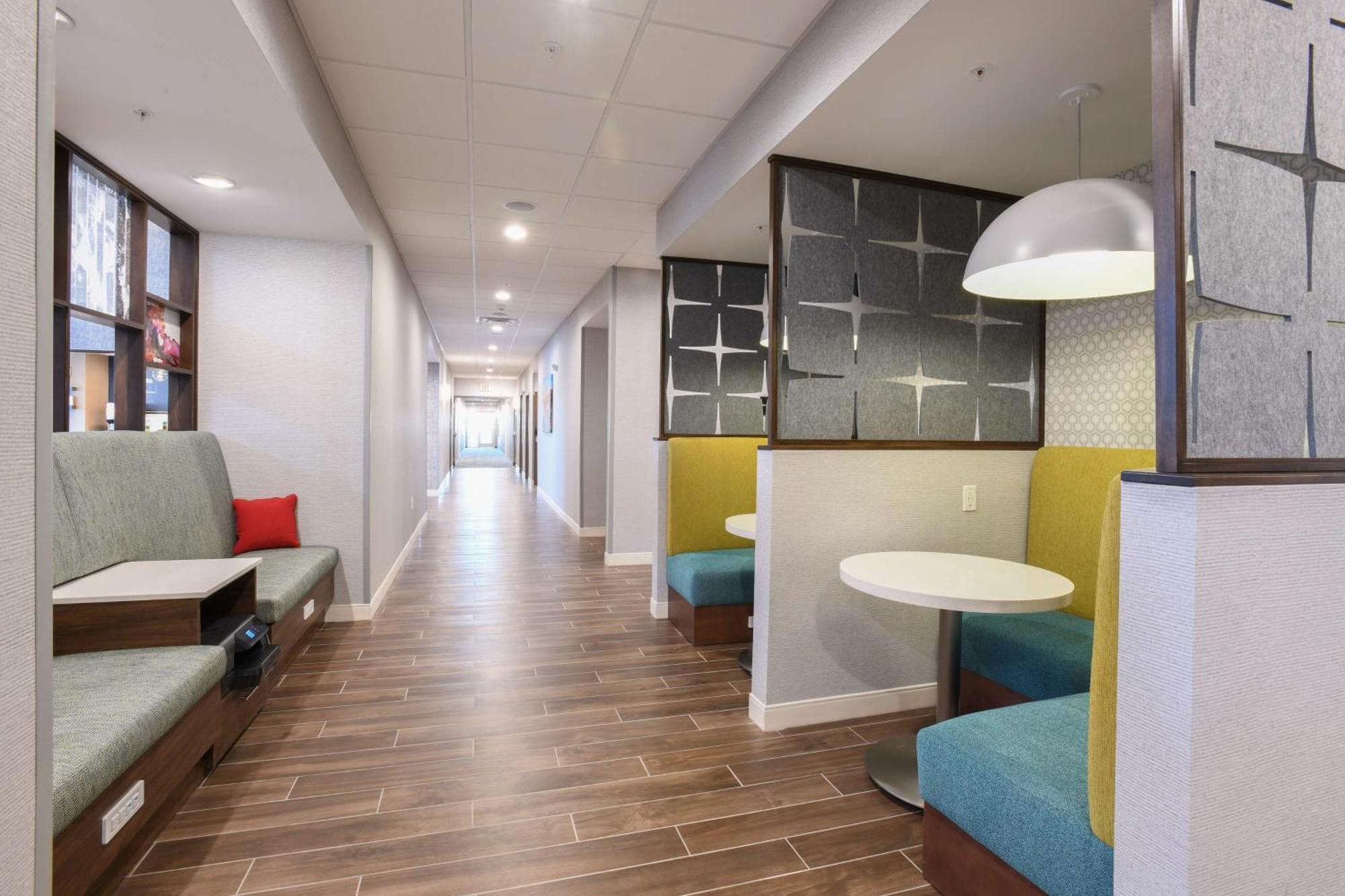 Hampton Inn & Suites Cincinnati Liberty Township Уест Честър Екстериор снимка