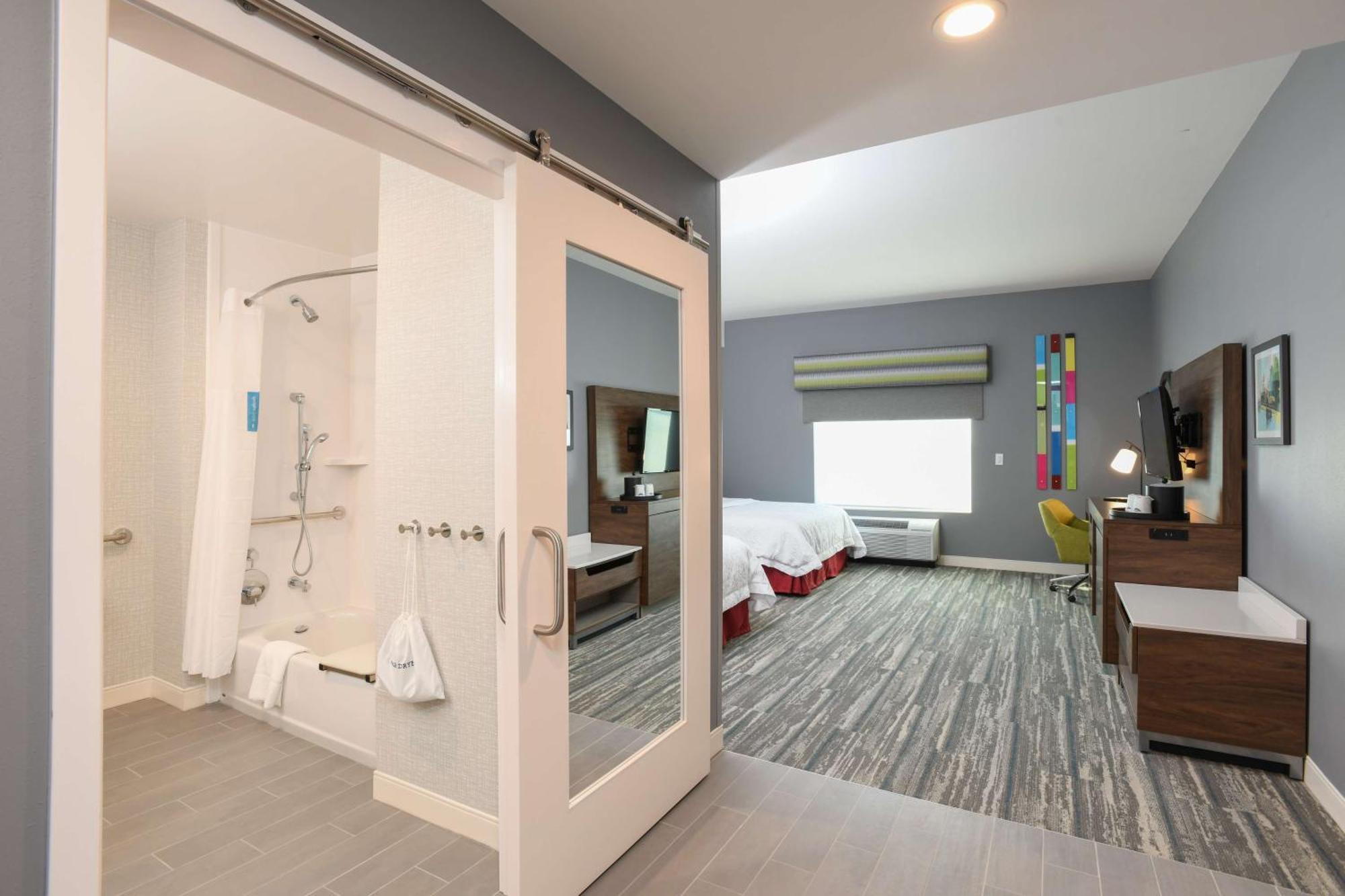 Hampton Inn & Suites Cincinnati Liberty Township Уест Честър Екстериор снимка