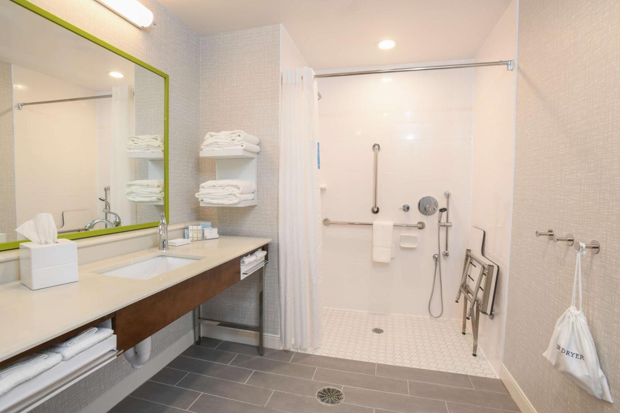 Hampton Inn & Suites Cincinnati Liberty Township Уест Честър Екстериор снимка