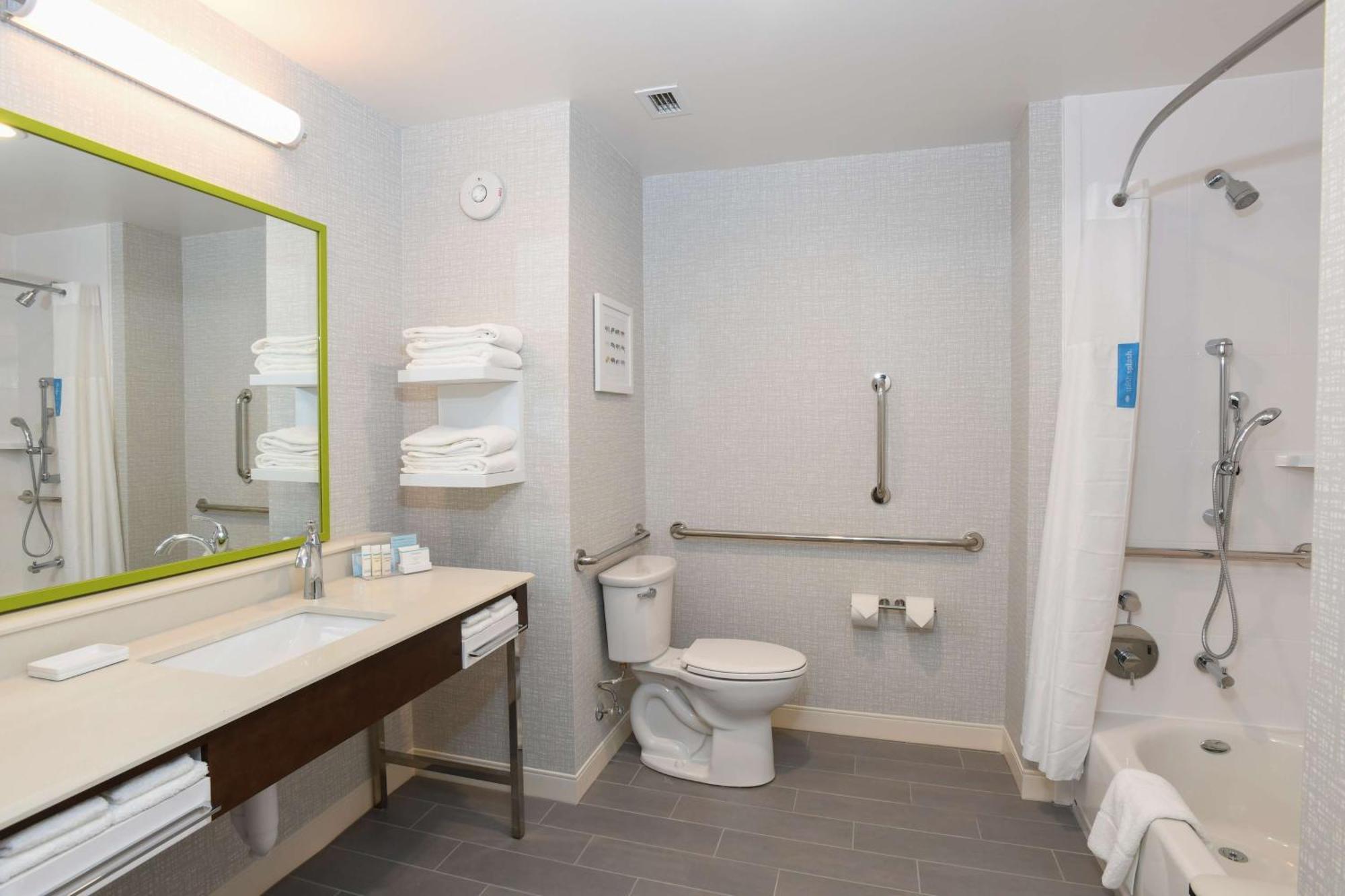 Hampton Inn & Suites Cincinnati Liberty Township Уест Честър Екстериор снимка