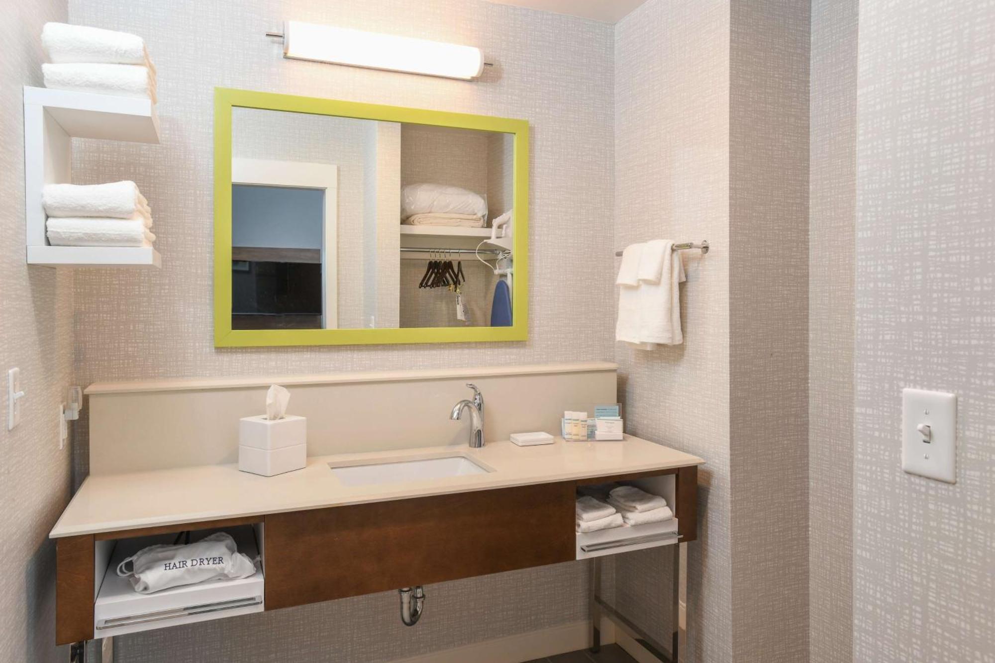 Hampton Inn & Suites Cincinnati Liberty Township Уест Честър Екстериор снимка
