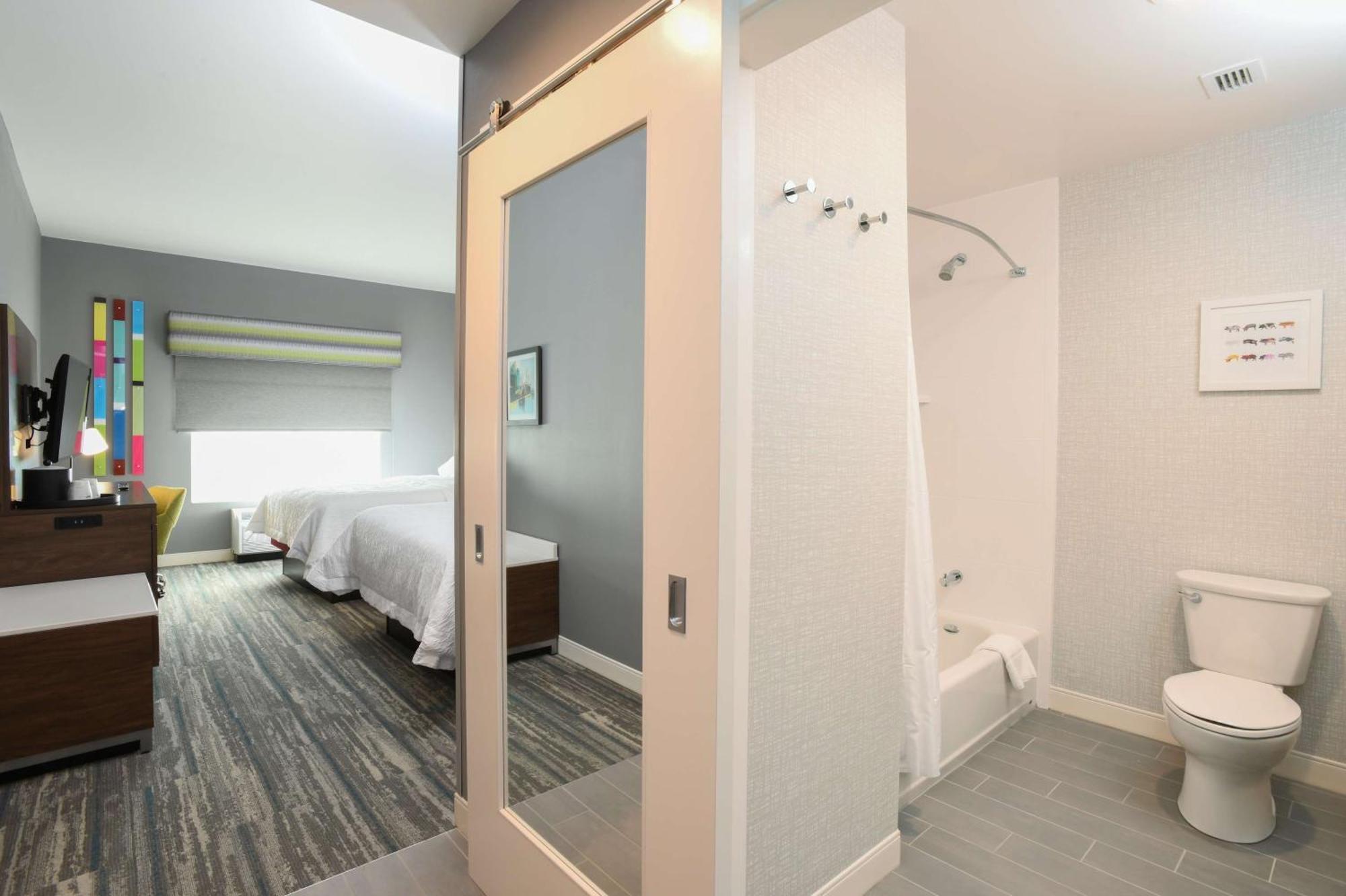 Hampton Inn & Suites Cincinnati Liberty Township Уест Честър Екстериор снимка