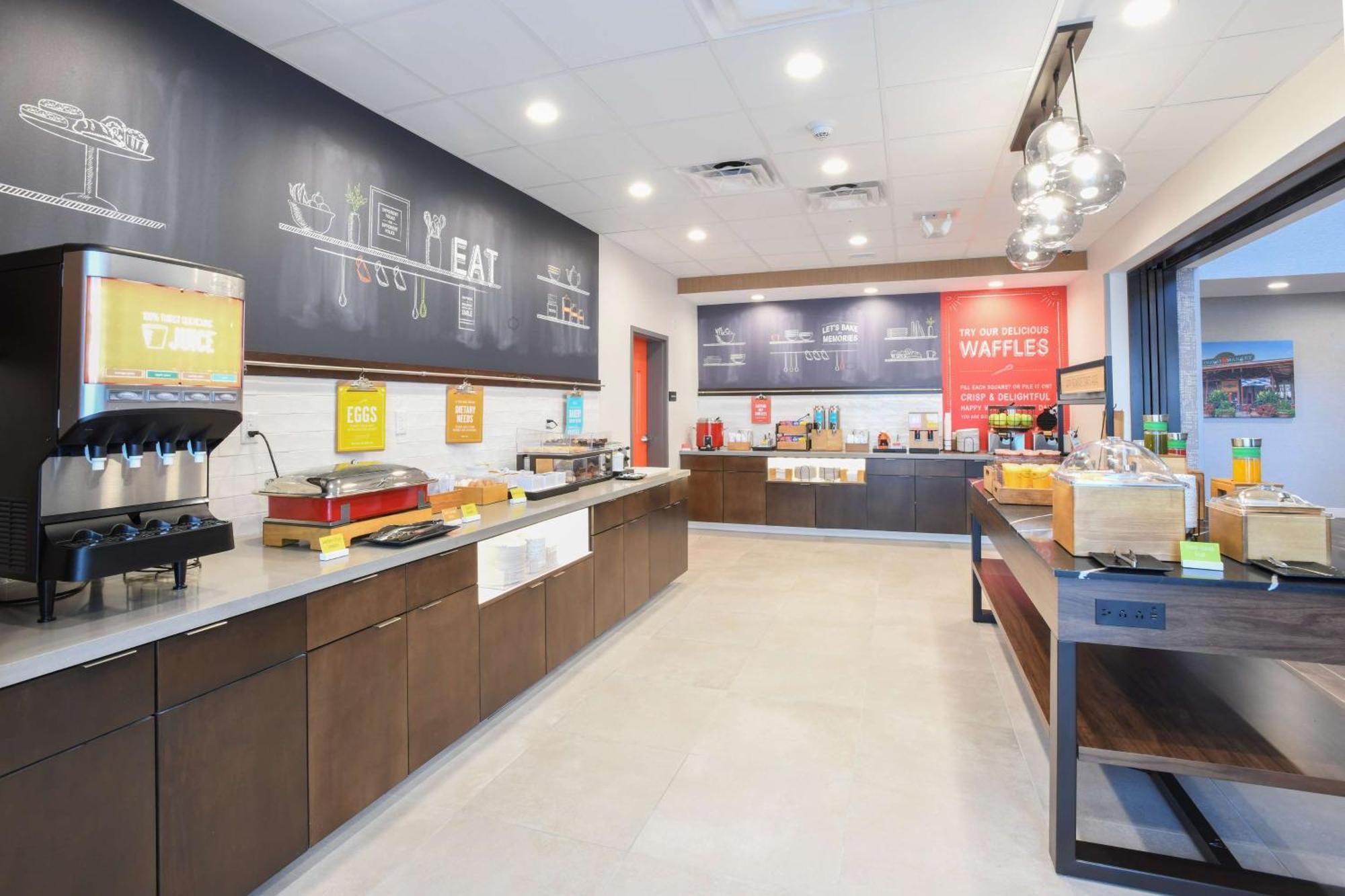 Hampton Inn & Suites Cincinnati Liberty Township Уест Честър Екстериор снимка