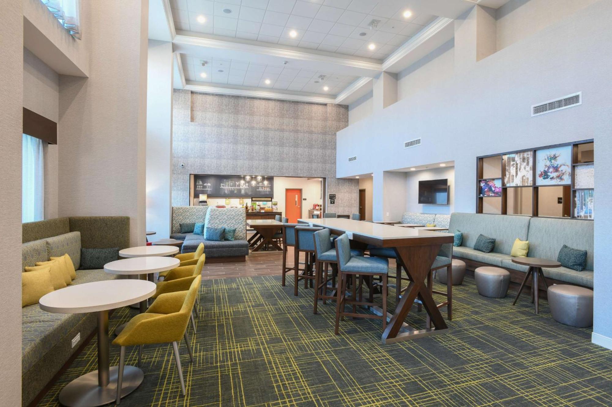Hampton Inn & Suites Cincinnati Liberty Township Уест Честър Екстериор снимка